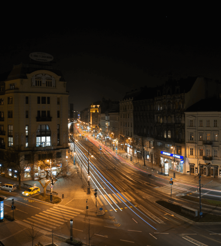 Budapest, éjszakai kilátás a Károly körúton